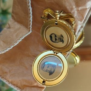 Vintage Photo Engraved Double Lovers Locket Pin Brooch Bow Gold Tone 1940's WWll